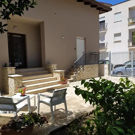 La Rugiada - Con Giardino Privato * Alcamo